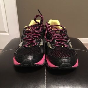 Mizuno running shoes